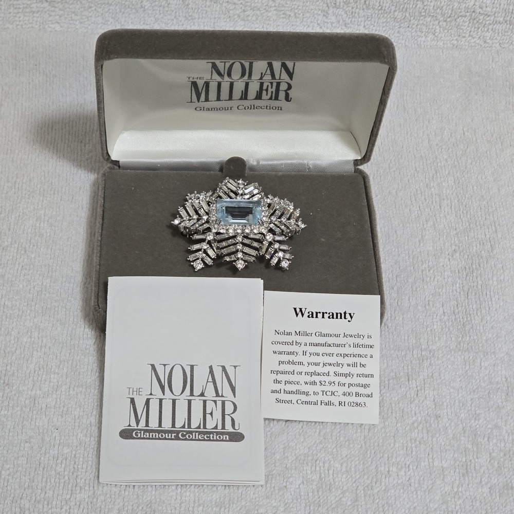 VTG Nolan Miller Glamour Collection Ice Blue Emerald Cut Crystal Chevron Brooch